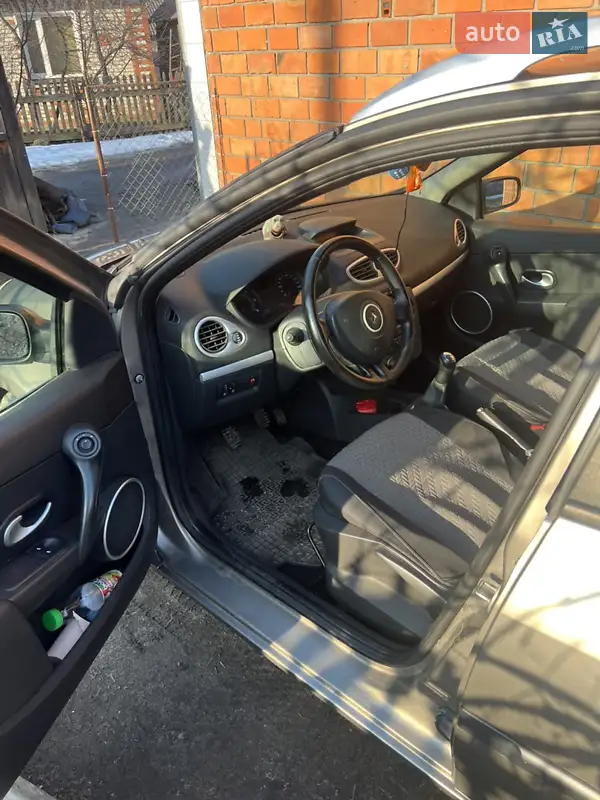 Renault Clio 2008 VIN VF1KR1G0H39430286 фото оголошення 5 з 40