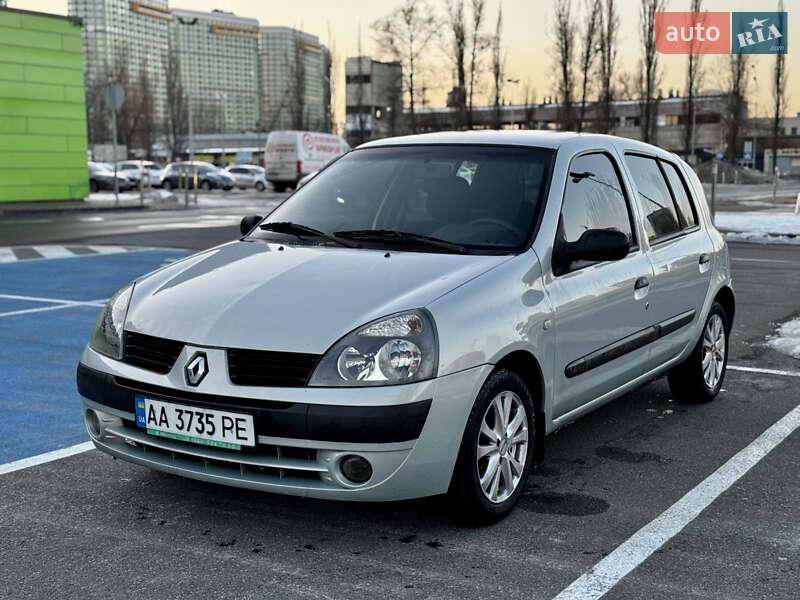 Седан Renault Clio 2006 в Києві