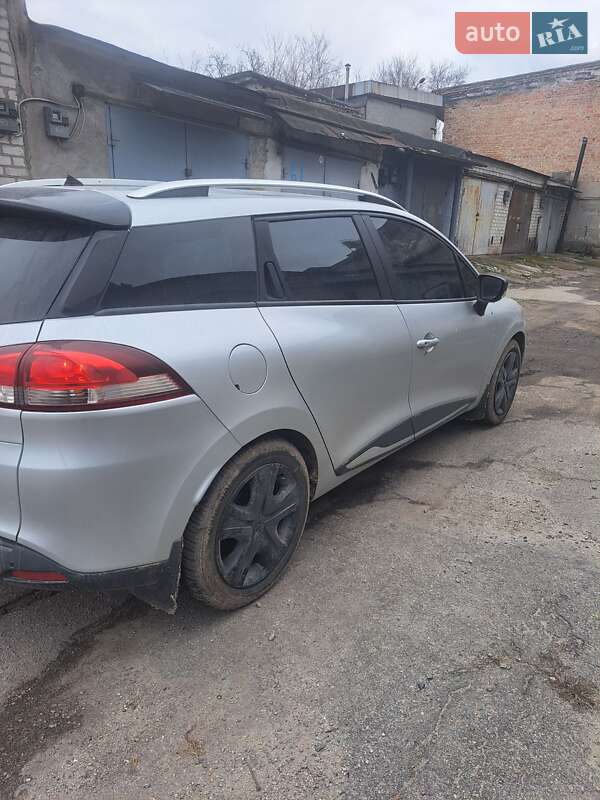 Універсал Renault Clio 2014 в Запоріжжі