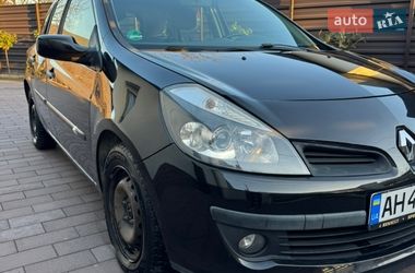 Хэтчбек Renault Clio 2008 в Виноградове