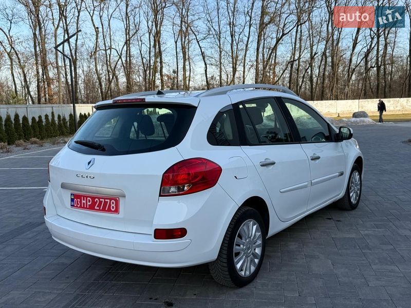 Універсал Renault Clio 2010 в Луцьку