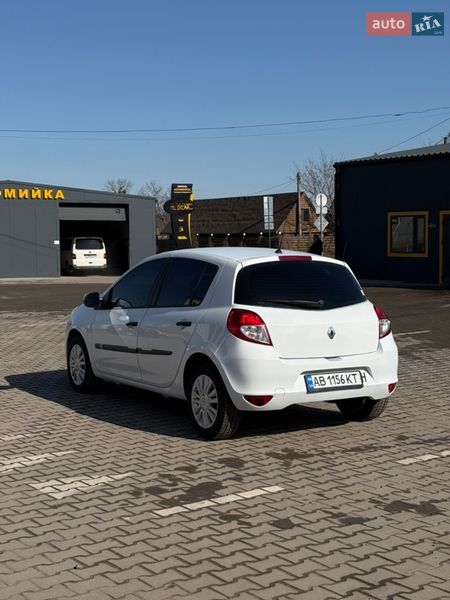 Хэтчбек Renault Clio 2012 в Ладыжине