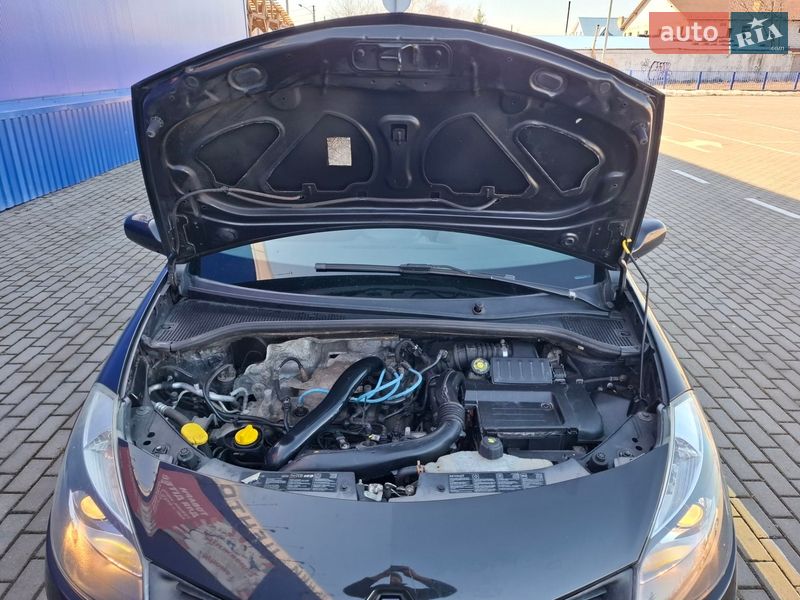 Универсал Renault Clio 2009 в Нововолынске