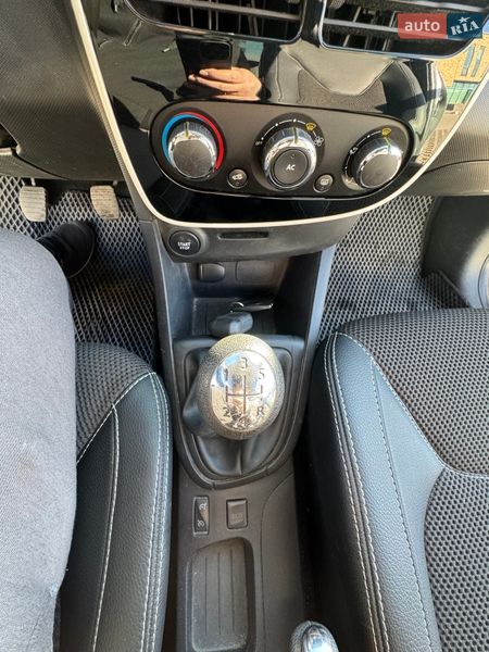 Хэтчбек Renault Clio 2014 в Хмельницком