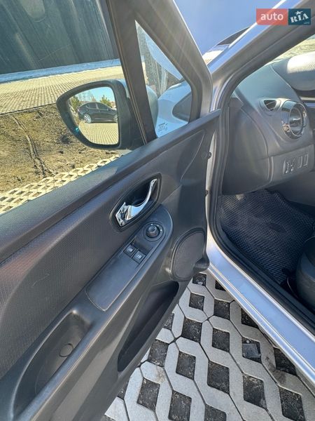 Хэтчбек Renault Clio 2014 в Хмельницком