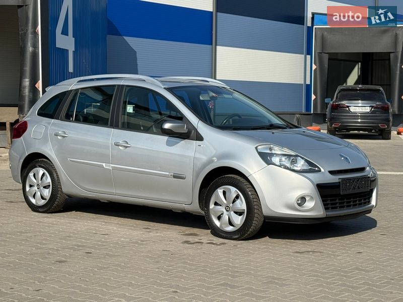 Универсал Renault Clio 2012 в Ровно