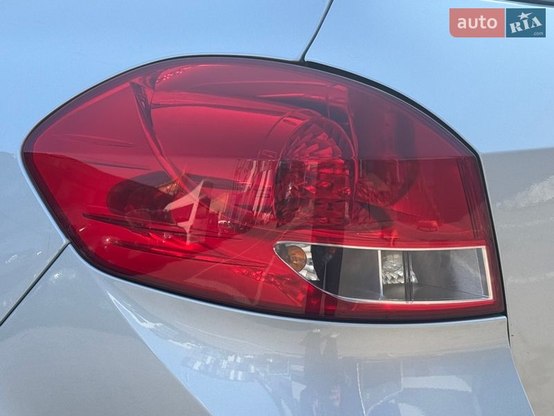 Универсал Renault Clio 2012 в Ровно