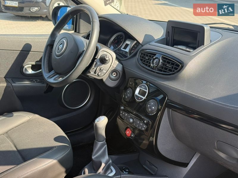 Универсал Renault Clio 2012 в Ровно