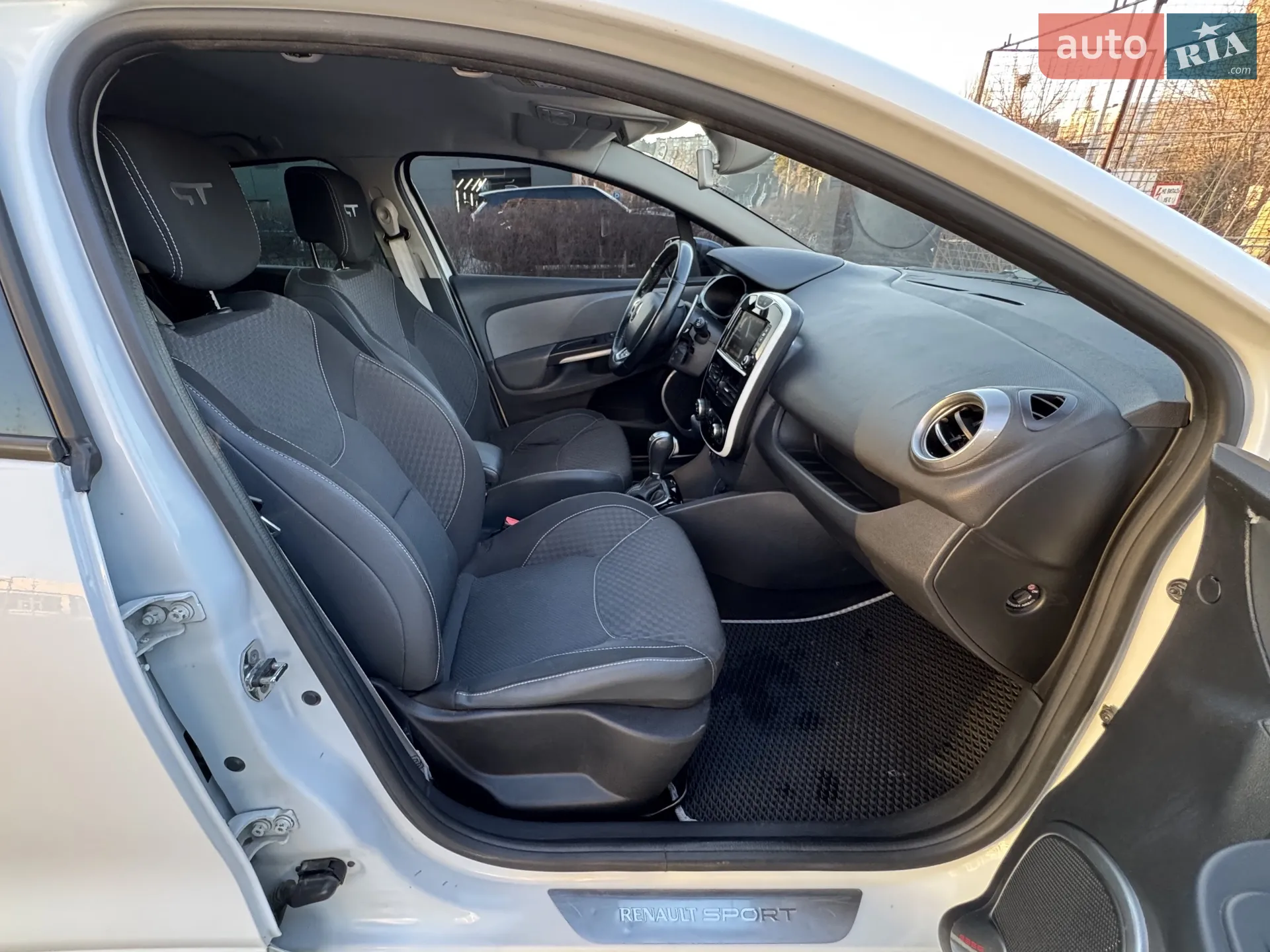 2015 Renault Clio - мініатюра 14