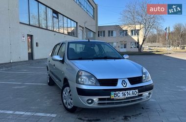 Седан Renault Clio 2006 в Стрию