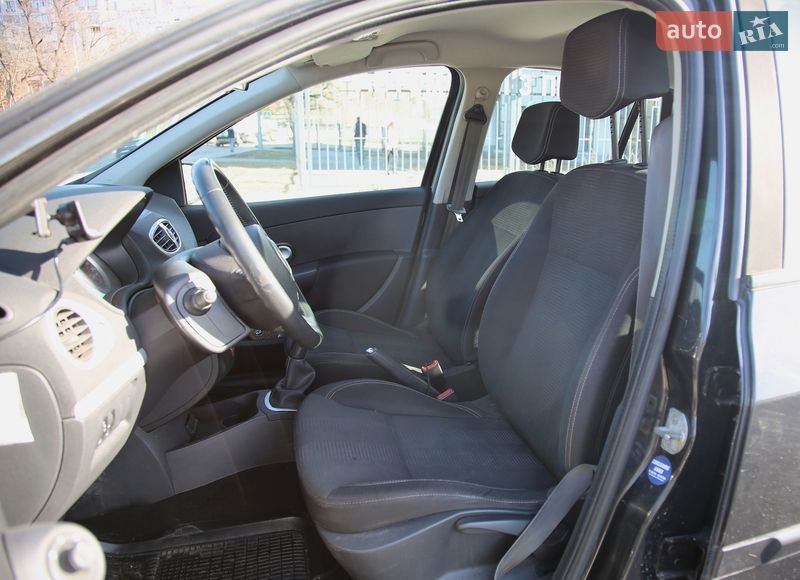 Универсал Renault Clio 2010 в Харькове