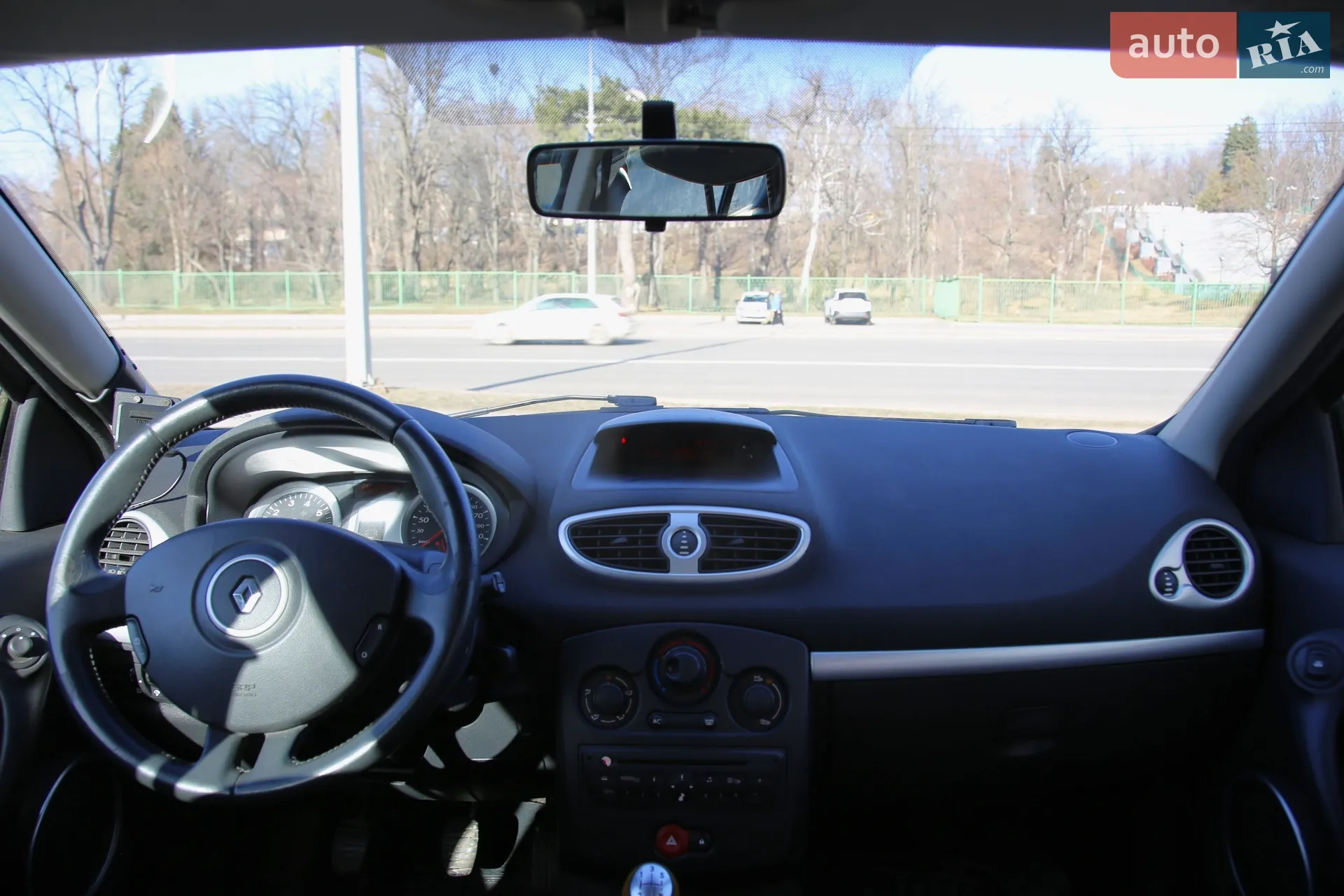 2010 Renault Clio - мініатюра 12
