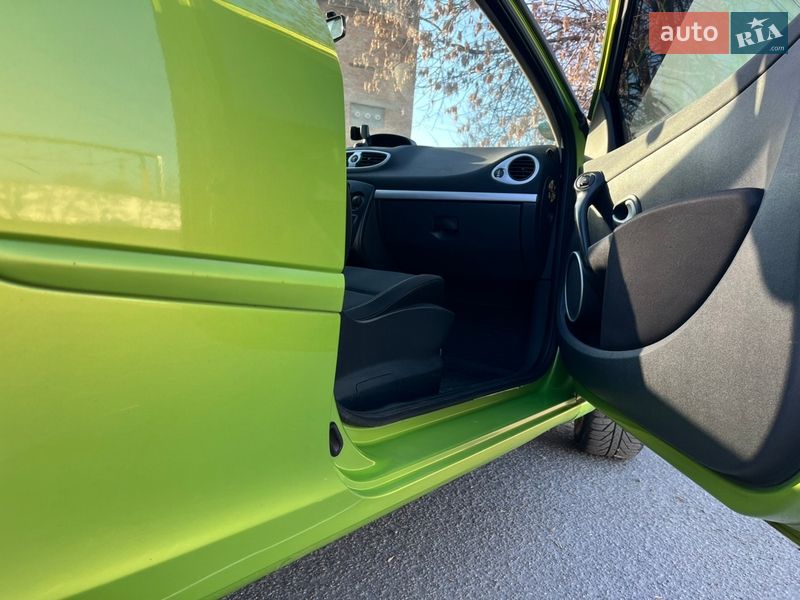 Хэтчбек Renault Clio 2009 в Белой Церкви