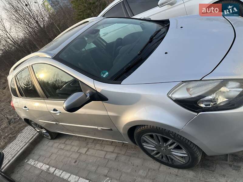 Універсал Renault Clio 2012 в Львові