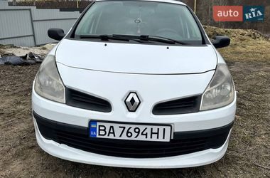 Хэтчбек Renault Clio 2007 в Кропивницком