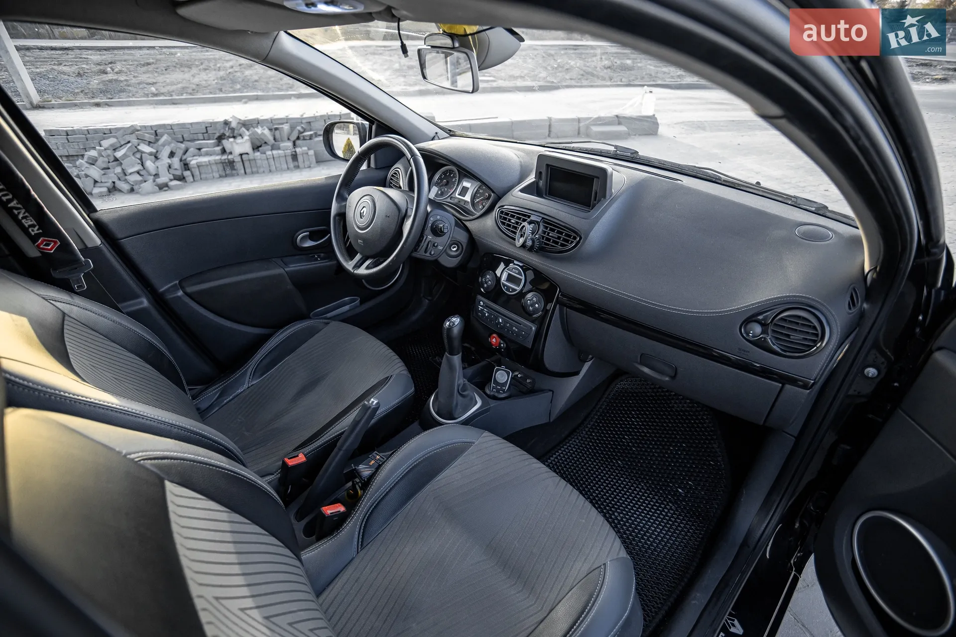 2011 Renault Clio - мініатюра 28
