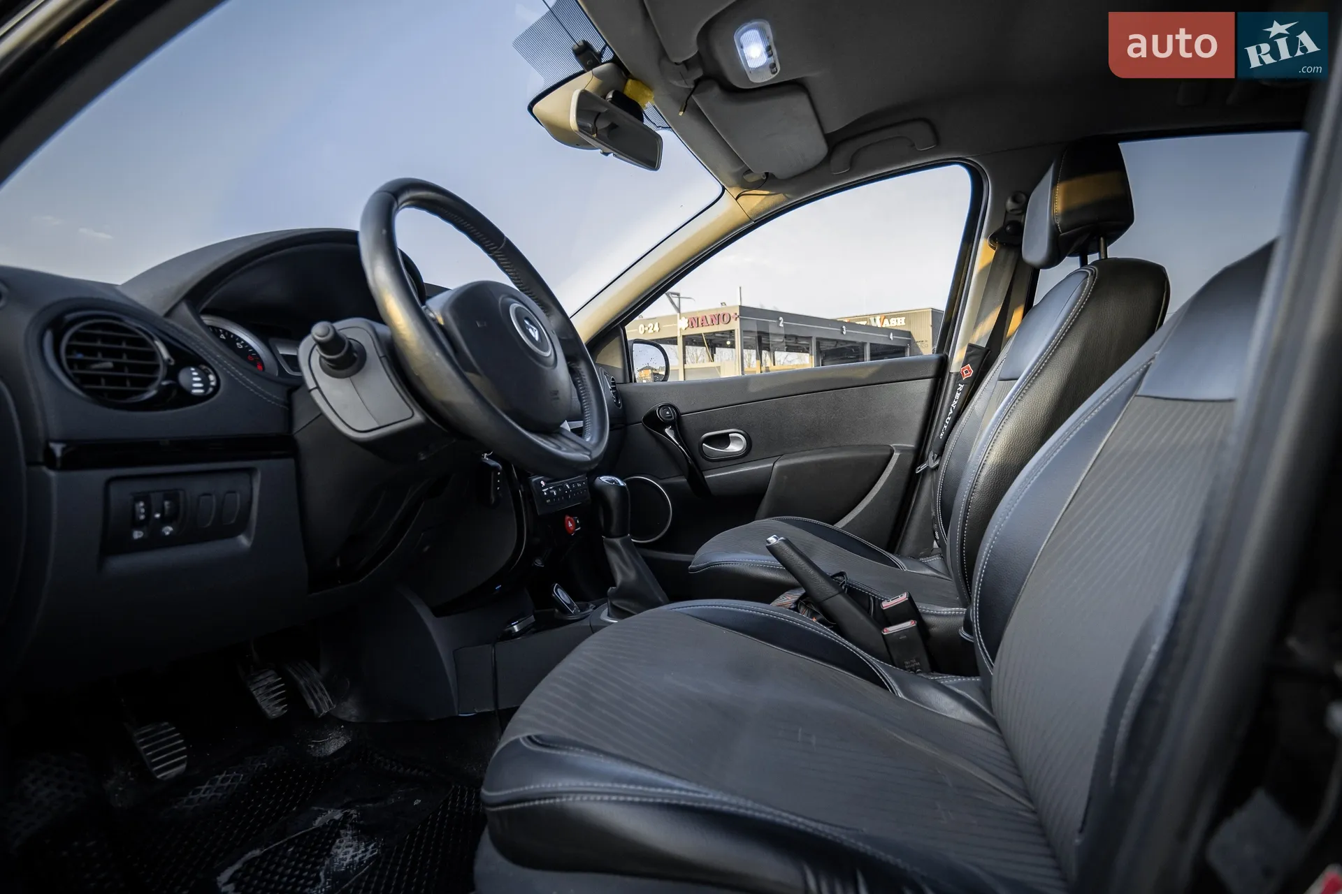 2011 Renault Clio - мініатюра 46