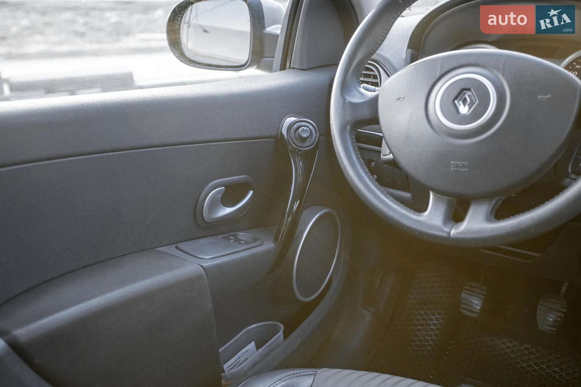 2011 Renault Clio - мініатюра 64