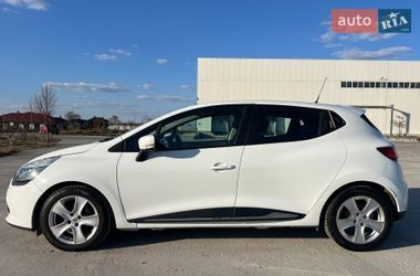 Хэтчбек Renault Clio 2016 в Коростене
