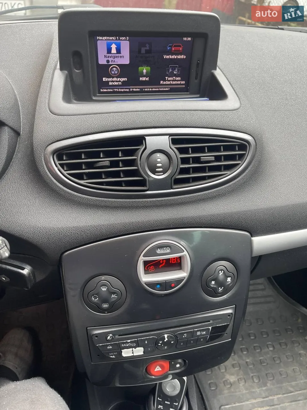 2010 Renault Clio - мініатюра 27