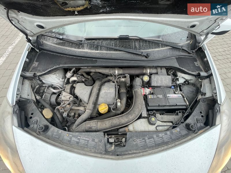 Универсал Renault Clio 2012 в Львове фото 10 Универсал Renault Clio 2012 в Львове