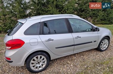 Універсал Renault Clio 2008 в Чернівцях