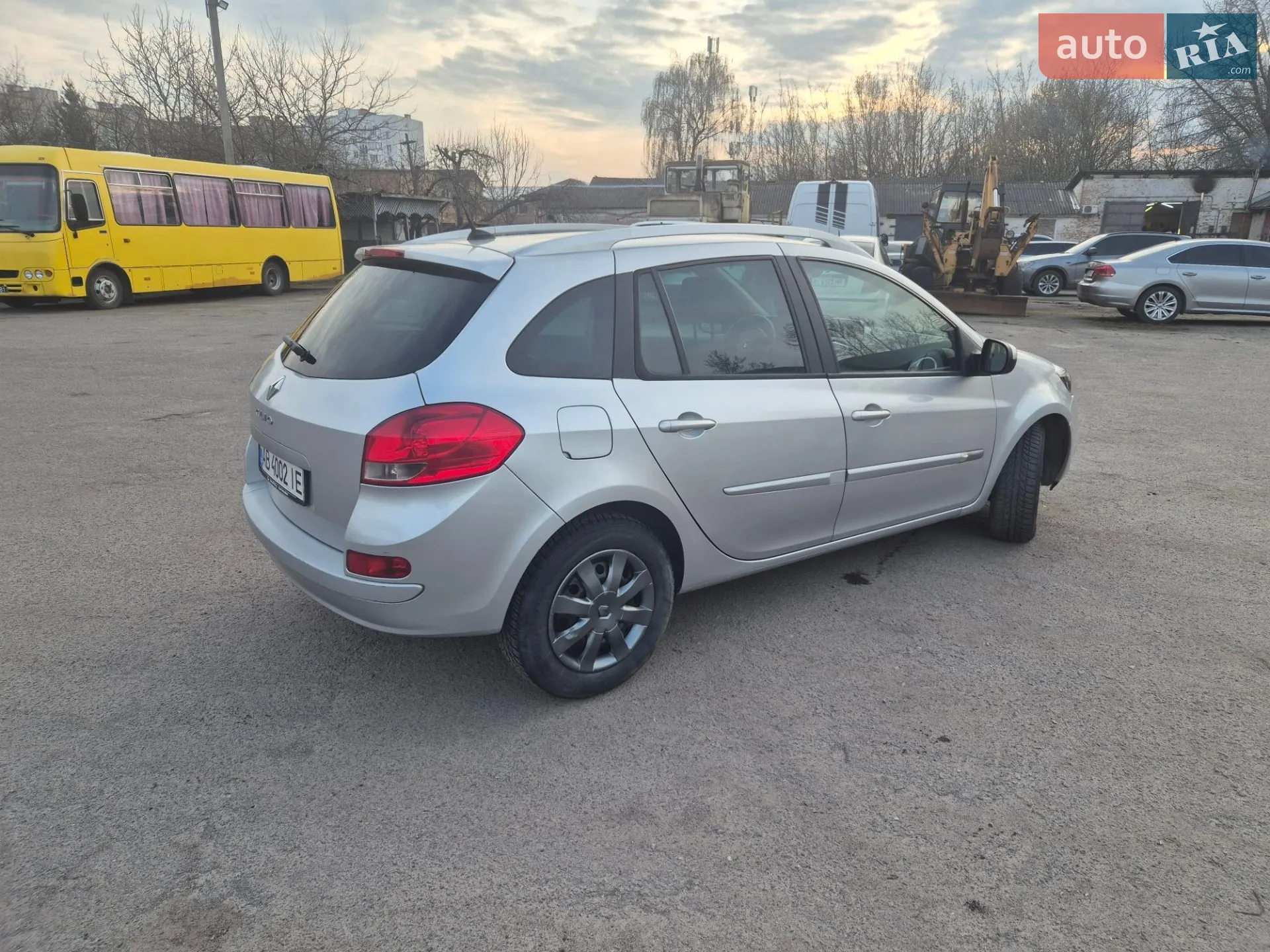 2010 Renault Clio - мініатюра 4