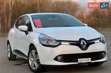 Хетчбек Renault Clio 2015 в Дрогобичі