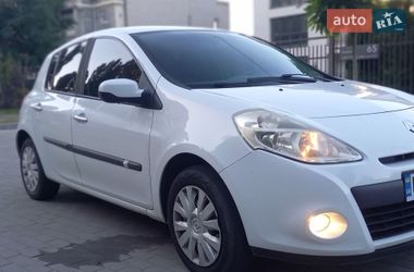 Хэтчбек Renault Clio 2010 в Кременчуге