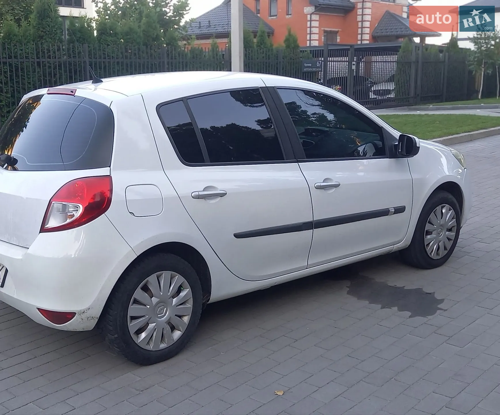 2010 Renault Clio - мініатюра 3