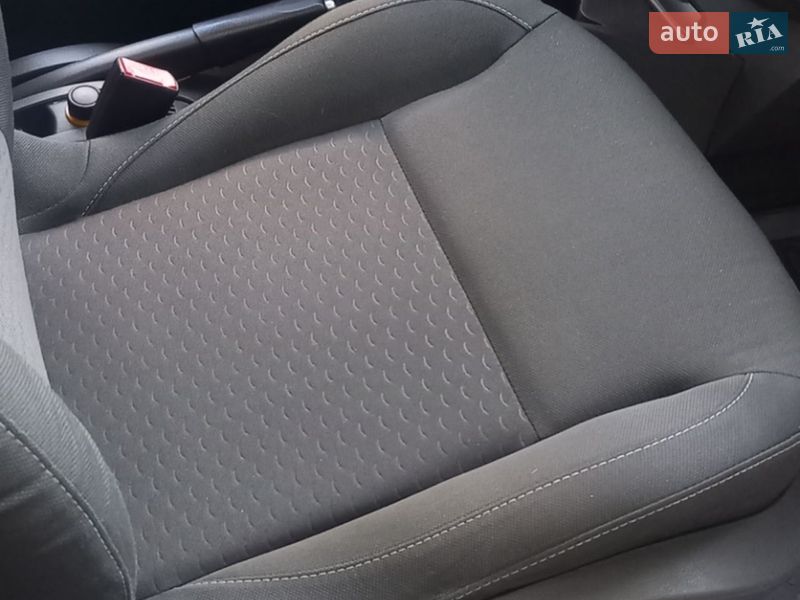 Хэтчбек Renault Clio 2010 в Кременчуге