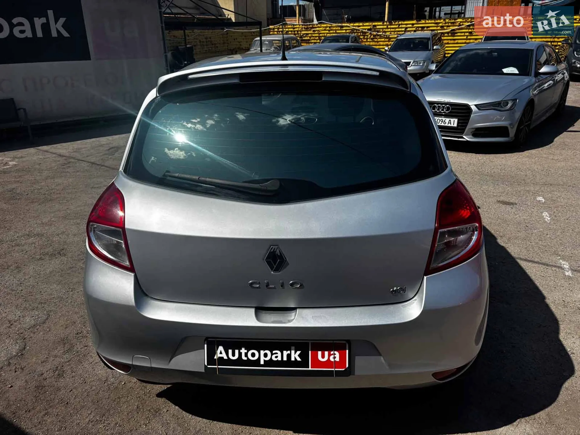 2011 Renault Clio - мініатюра 4