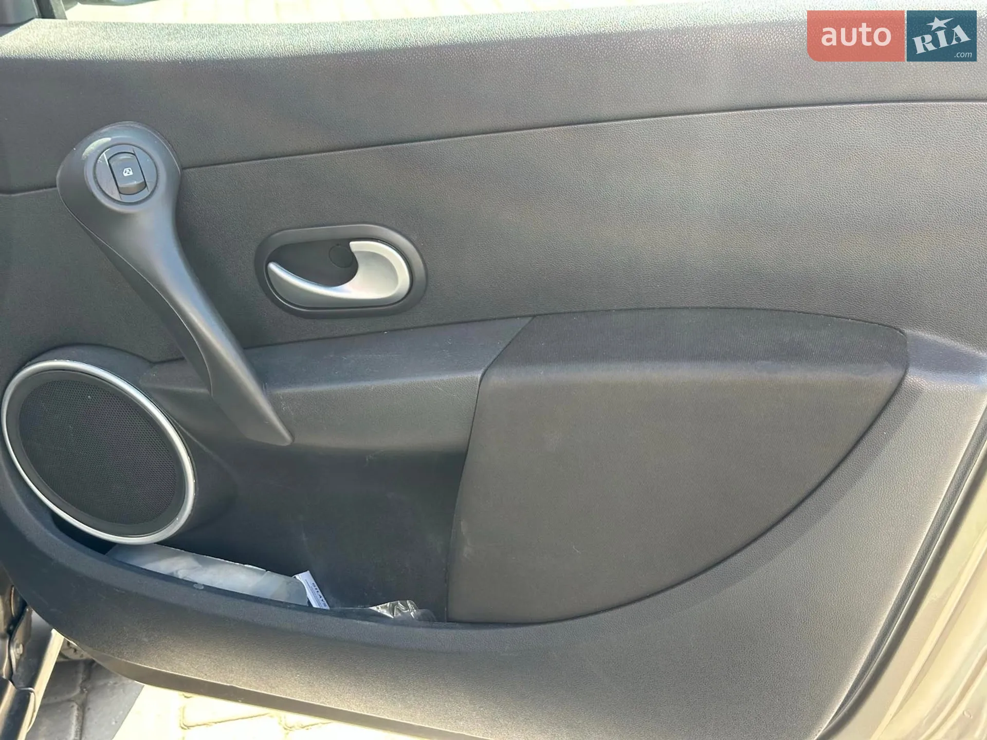 2011 Renault Clio - мініатюра 25