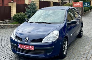 Хэтчбек Renault Clio 2005 в Умани