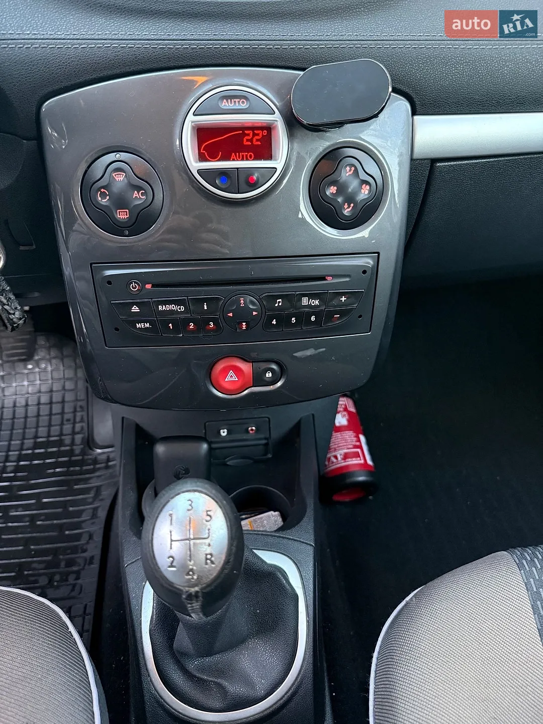 2012 Renault Clio - мініатюра 13