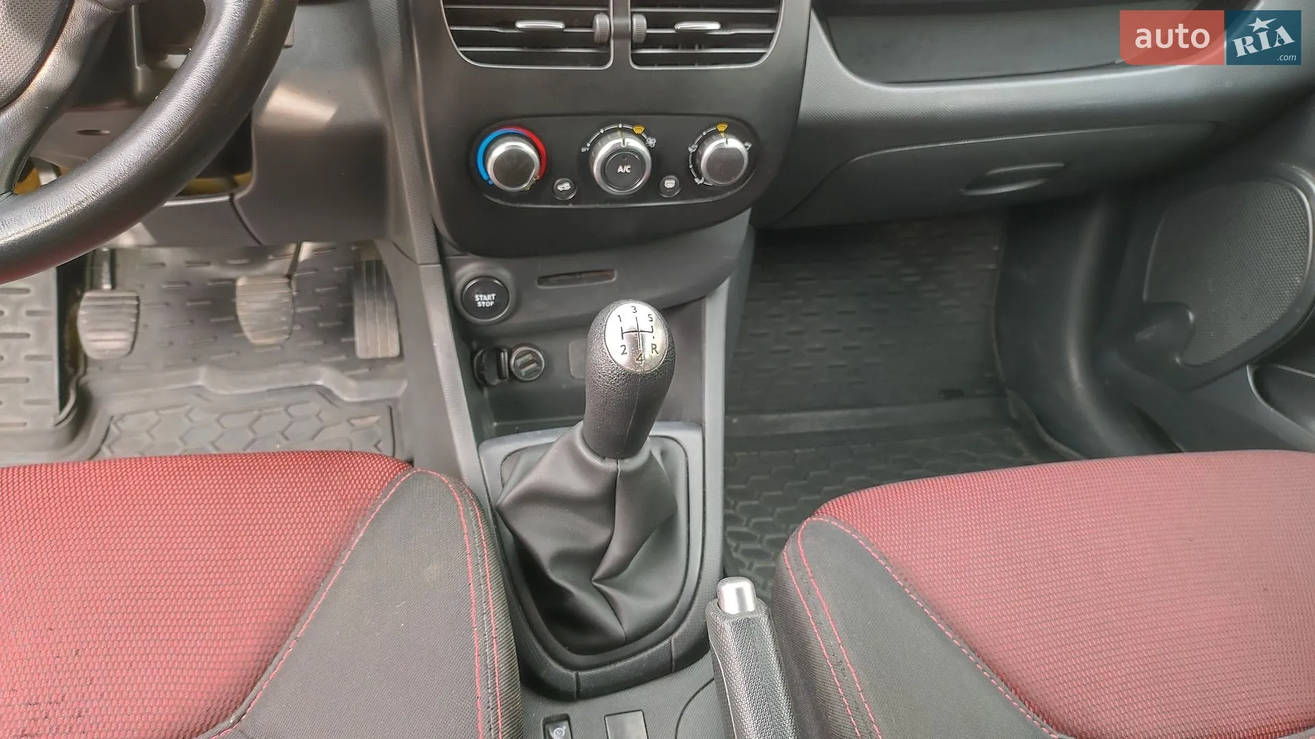 2015 Renault Clio - мініатюра 49