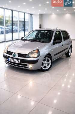 Хетчбек Renault Clio 2001 в Хусті
