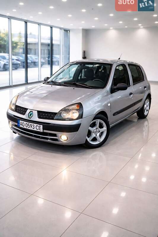 Renault Clio 2001