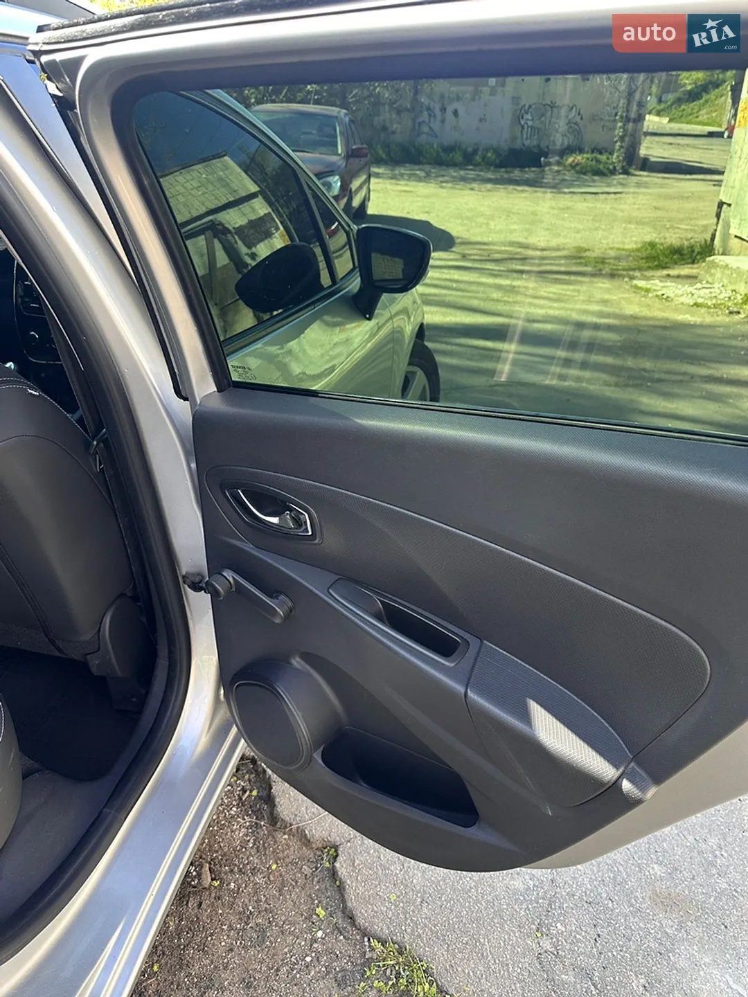 2014 Renault Clio - мініатюра 13