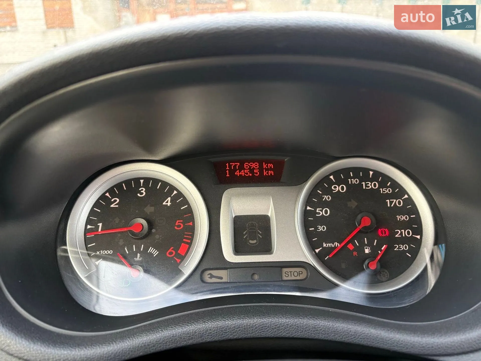 2011 Renault Clio - мініатюра 8