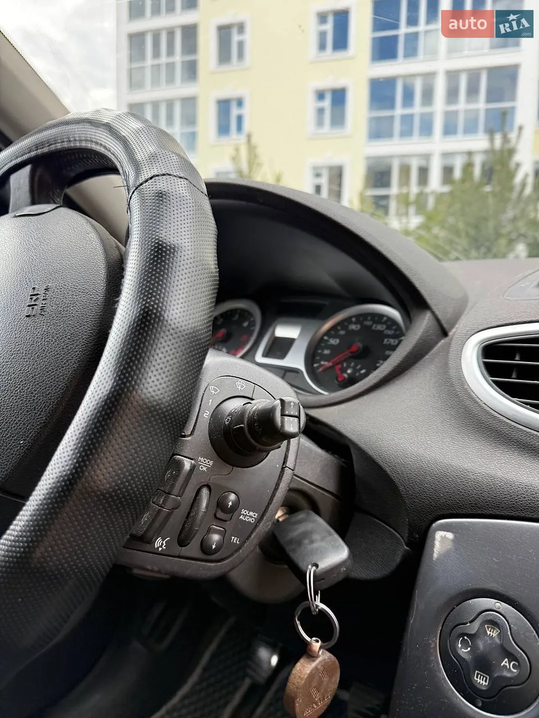 2012 Renault Clio - мініатюра 15