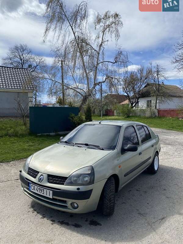 Хэтчбек Renault Clio 2003 в Умани
