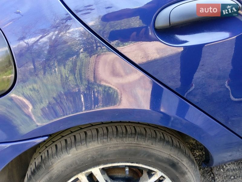 Седан Renault Clio 2006 в Харькове