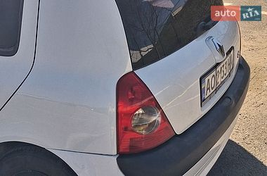 Хэтчбек Renault Clio 2005 в Ужгороде