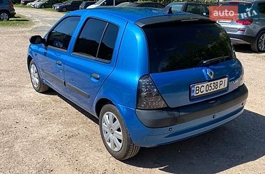 Хэтчбек Renault Clio 2003 в Львове