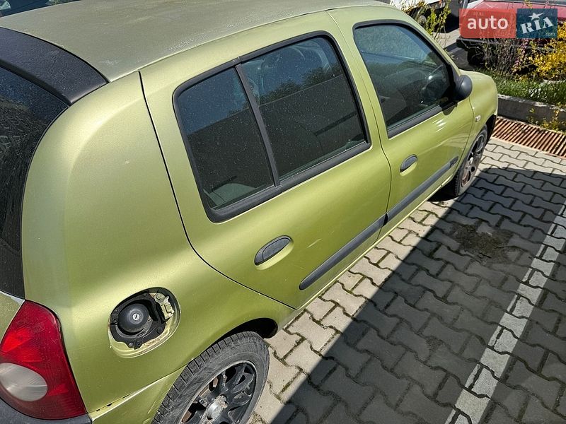 Хетчбек Renault Clio 2004 в Хмельницькому