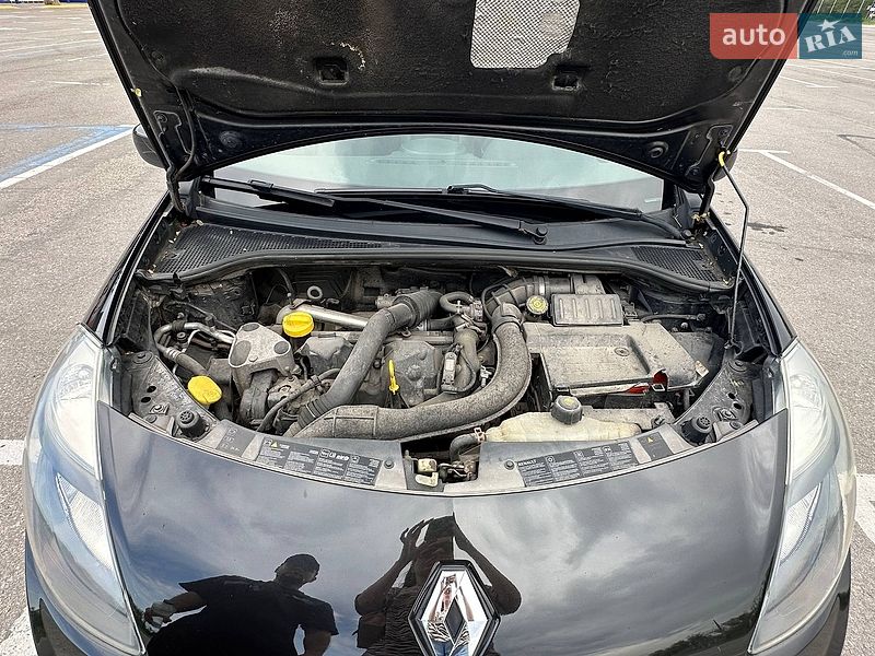 Универсал Renault Clio 2009 в Запорожье