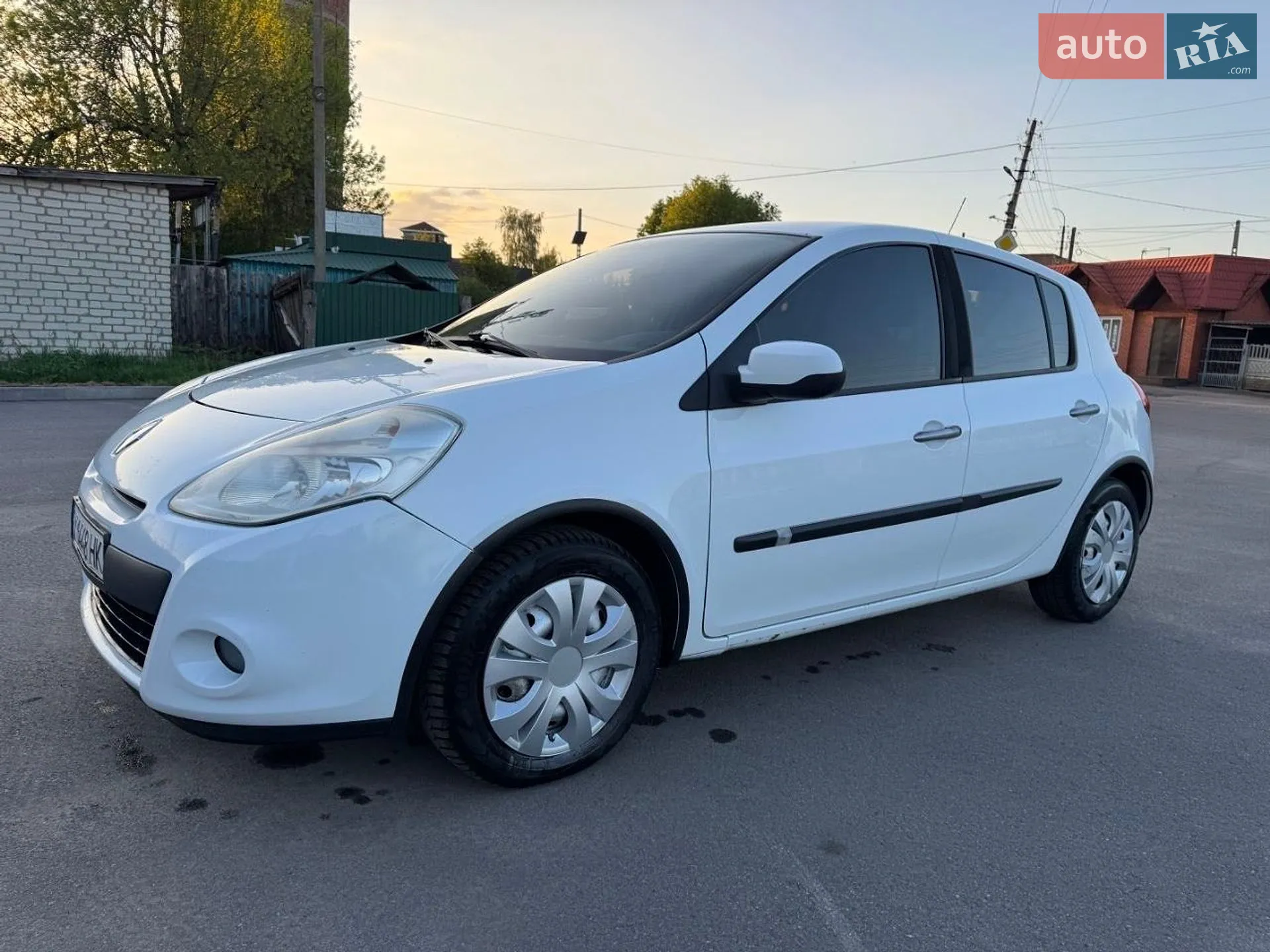 2010 Renault Clio - мініатюра 2