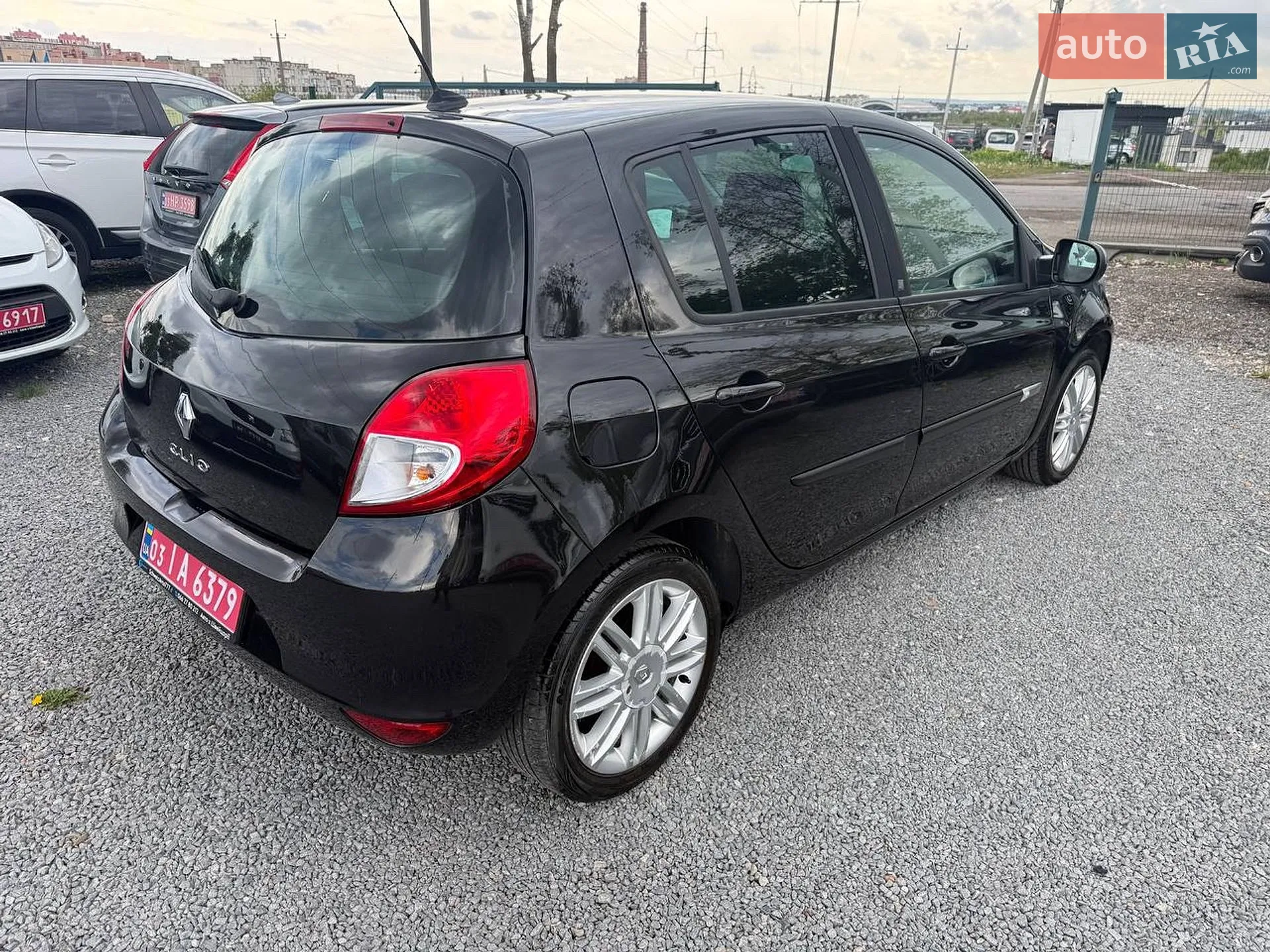 2011 Renault Clio - мініатюра 15