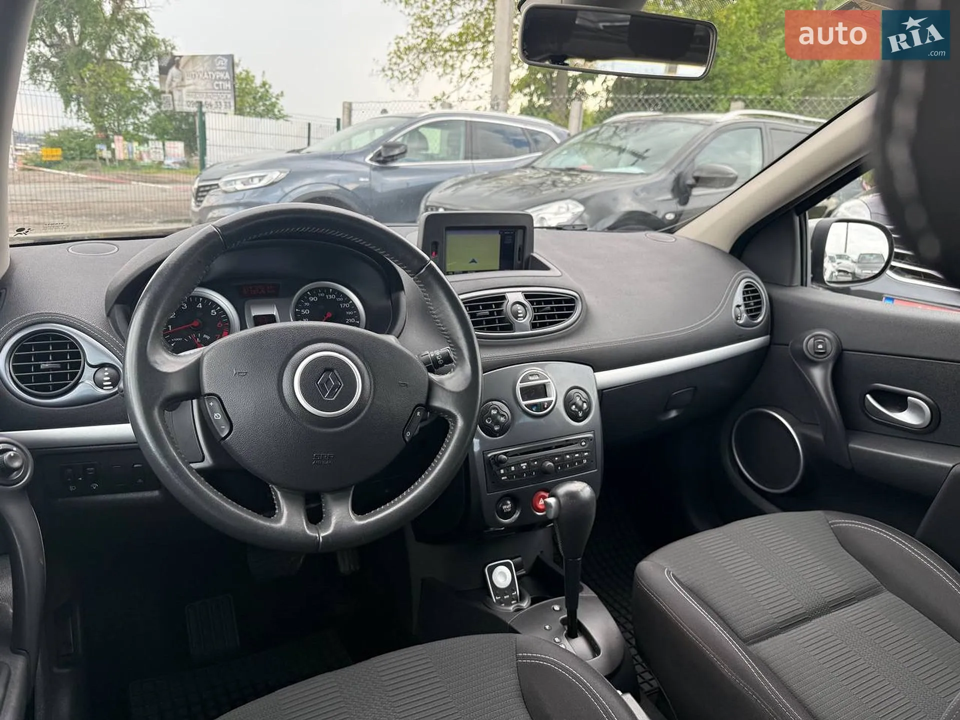 2011 Renault Clio - мініатюра 24